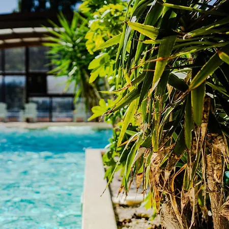 Resort De Type 2 Pour 4 Personnes *